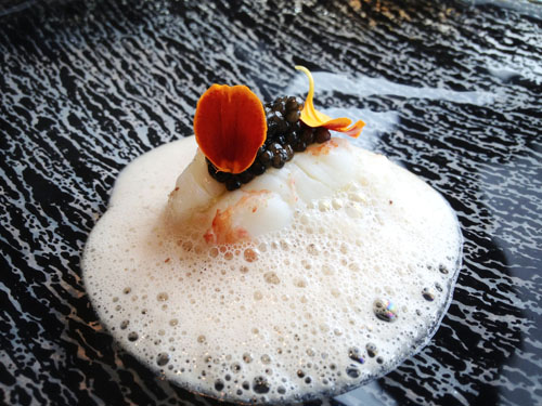 tasting room macau guillaume galliot lobster caviar